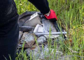Acquapendente, passeggiata ecologica ricca di rifiuti
