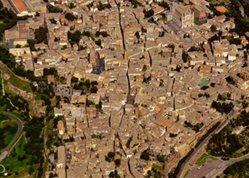 “Ma Orvieto che tipo di città vuole essere”? Politica, associazioni e cittadini si confrontano per costruire una nuova città