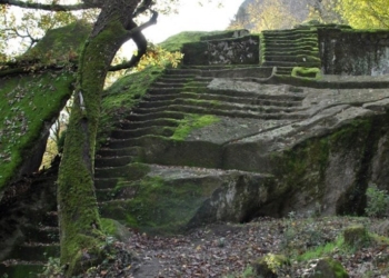 I misteri degli Etruschi alla Piramide di Bomarzo e sul ciglio del vulcano, a Bolsena