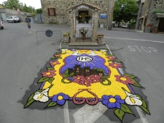 Dopo il successo dei Pugnaloni, Acquapendente festeggia il Patrono San Bernardino