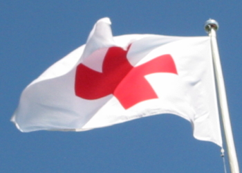 Settimana della Croce Rossa, il Comune di Acquapendente espone la bandiera