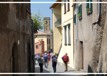 Scoprire il borgo di Lubriano e la magnifica terrazza sulla Valle dei Calanchi