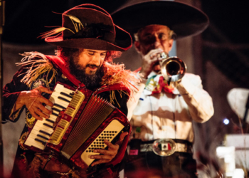 Umbria Folk Festival, si scaldano i motori. Sul palco di piazza del Popolo anche Vinicio Capossela