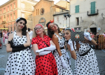 Weekend vintage all’Albornoz di Orvieto. Tutto pronto per “A Bouche Bèe”, festival della cultura anni 50