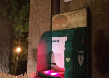 Asportato defibrillatore a piazza Cahen, non più rimandabile la video-sorveglianza