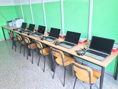A Montecchio una scuola a passo coi tempi, dieci nuovi pc portatili per l’aula multimediale