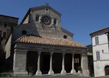 Lugnano, i reperti della necropoli di Poggio Gramignano opitati nella chiesa di Sant’Andrea