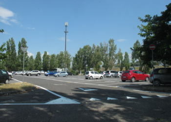 Tentano di circuire anziani in piazza della Pace, allontanate e denunciate tre ragazze rumene