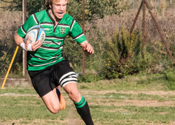 Al De Martino i mini rugbisty orvietani si allenano con Simon Picone della Nazionale Italiana
