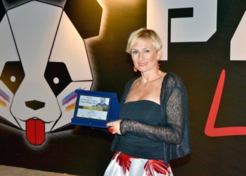 Tra dinamiche esistenziali e “rebus” dilettevoli in Lunavulcano, il libro della giornalista Isabella Schiavone