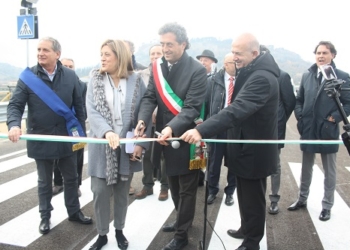 VIDEO TELEORVIETOWEB – Inaugurazione primo tratto Complanare. Taglio del nastro sul ponte Sandro Pertini
