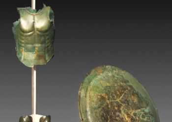 L’armatura del guerriero etrusco rivenuta in una tomba a Porano vola in Germania