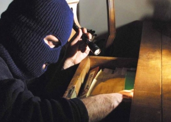 Furto sacrilego a Ciconia, le suore vanno a messa e i ladri svaligiano la casa