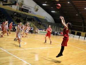 Da San Giovanni Valdarno a mani mezze piene