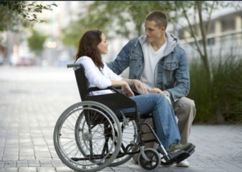 Aperti bandi regionali a sostegno di adulti, anziani, disabili e famiglie