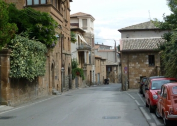 Via Postierla: un problema non ancora risolto. “Il Comune si è fermato a Porta di Orvieto”