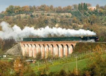 Scoprire in treno il fascino dei borghi, al via la collaborazione Trenitalia e Borghi più belli d’Italia