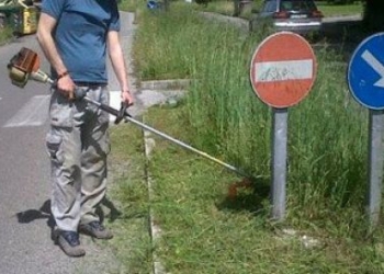 Programma di sfalcio di erbe e pulitura delle vie del centro storico e marciapiedi nelle frazioni