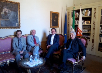 Tutto pronto per il corteo storico, un prezioso Labaro ne custodisce l’unicità e la racconta al mondo