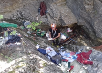 Torrentisti scoprono discarica a cielo aperto alla Forra di Prodo. Indagano i Carabinieri Forestali