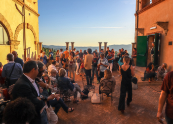 Un bicchiere pieno di emozioni, un sorso al cuore: successo per Wine Show Todi