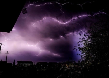 ULTIMI AGGIORNAMENTI: Violento temporale colpisce Orvieto, case senza luce e strade sbarrate
