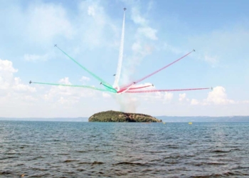 Air Show, le Frecce incantano gli spettatori. Grande successo per l’air show “Lago di Bolsena – memorial Scoponi”