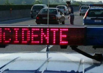 Incidente mortale in A1 tra Orvieto e Fabro. Morti padre e figlio del casertano. Arrestato conducente del Tir