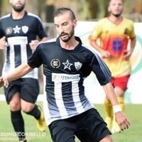 L’attaccante Matteo Verri veste la maglia gialloblù della Vigor