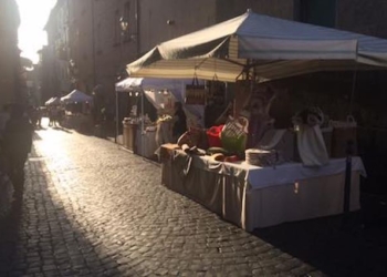 Tornano i mercatini dell’Artigianato in Via Filippeschi
