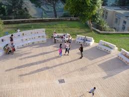 Prende forma il progetto Cinema all’aperto. Avanzata la richiesta per l’uso dei giardini esterni della biblioteca Fumi