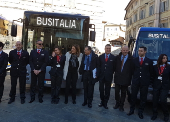 Trasporto, presentati 83 nuovi autobus in servizio in tutta la Regione