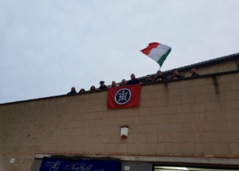 Famiglia con tre figli a carico a rischio sfratto, i ragazzi di CasaPound raccolgono soldi e gli regalano il Natale