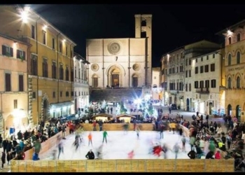 Piazze “vuote” conquista culturale