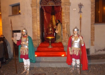 A Porano la Magia del Natale rivive nel borgo con il presepe vivente