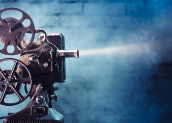 “Sulla luna, a scuola di cinema”, nove mesi tra laboratori, visite didattiche e festival per conoscere il linguaggio del cinema