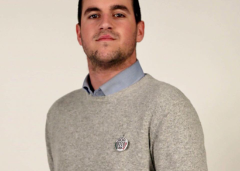 Danneggiata la targa ai martiri delle Foibe a Baschi