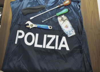 Beccate con arnesi da scasso, due cittadine serbe fermate dalla Polizia