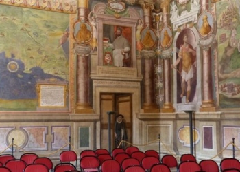 L’Ufficio Turistico PromoTuscia invita alla visita guidata degli affreschi di Palazzo dei Priori