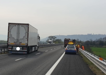 Grave incidente in Autostrada, investito un operaio. Trasferito d’urgenza al Santa Maria della Stella