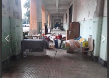 Clochard alla caserma Piave, l’amministrazione: “I Servizi Sociali hanno messo in atto ciò che era di loro competenza”