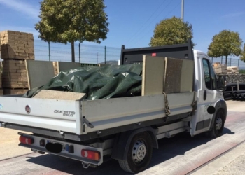 Ladri di “oro rosso”, la Polstrada recupera furgone con 40 quintali di rame rubato