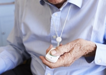 Tele Soccorso Anziani: Mentre tutti dormono ad Orvieto qualcuno, in silenzio, salva vite. Ma per quanto? L’appello dell’Associazione Lo Sportello del Cittadino