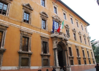 Deliberato dalla giunta regionale la riorganizzazione di direttori e dirigenti regionali