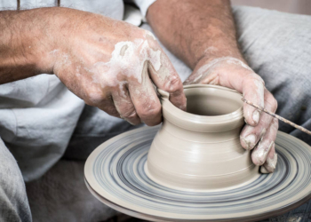 Progetto interreg europe “Clay”, sfide e opportunità per la ceramica umbra dall’analisi dei fabbisogni del settore