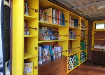Varato il “Bibliobus”, la biblioteca viaggiante della Quadrifoglio per promuovere la lettura, l’inclusione e la coesione sociale