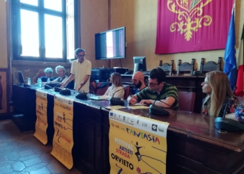 “Le Vie della Fantasia”, ad Orvieto torna il Festival degli Artisti di Strada con “Barbara e Matteo”