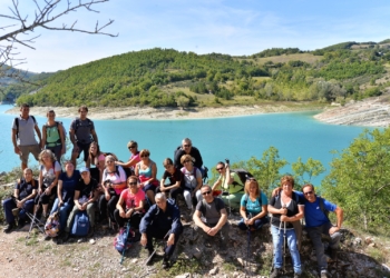 In gita al Lago di Fiastra e alle Grotte di Frasassi con la parrocchia di Allerona e Castel Viscardo