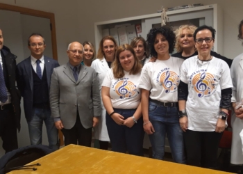 Donazione al Santa Maria della Stella, otto nuove carrozzine grazie a “Le Note di Fra” e la Cassa di Risparmio di Orvieto