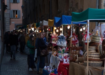 Mercatino in via Della Costituente, si terrà ogni quarta domenica del mese